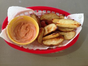 red potato fries with fry sauce